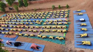 Pmshri Shree Krushna Ashram Shala Thava Yoga Day
